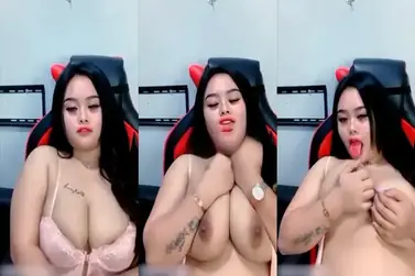 Gadis Jilbab Tobrut Bebas Digarap Ranjang